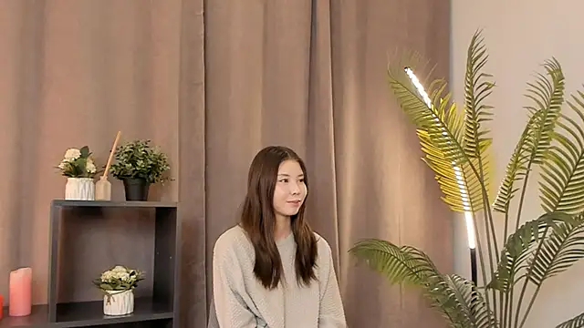 GloriaNorris online show from March 16, 2026, 12:20 pm