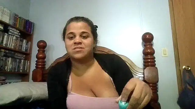 Celestee6969 online show from April 13, 2026, 1:16 pm