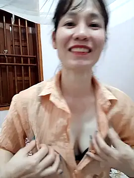 Victoria mila online show from March 28, 2026, 1:00 pm