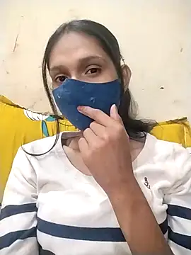 Snapshot of Sonam_y chatting on March 19, 2026, 2:43 pm Sonam y online show from March 19, 2026, 2:43 pm