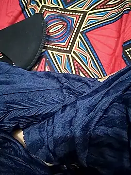 Sexy Seductive couple online show from May 20, 2026, 3:34 am