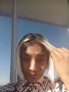 Snapshot of indian_barbie chatting on May 18, 2026, 11:38 am indian barbie online show from May 18, 2026, 11:38 am