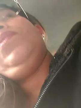 Melisa 14 online show from April 22, 2026, 11:45 am