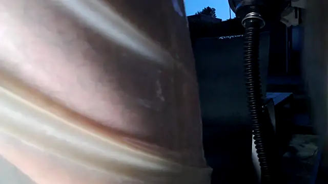 latexslaveboy online show from July 17, 2026, 8:35 pm