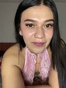 Snapshot of chloe_evans0 chatting on April 8, 2026, 2:44 am chloe evans0 online show from April 8, 2026, 2:44 am