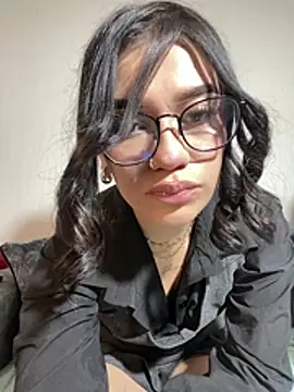 Snapshot of chloe_evans0 chatting on April 12, 2026, 3:44 am chloe evans0 online show from April 12, 2026, 3:44 am