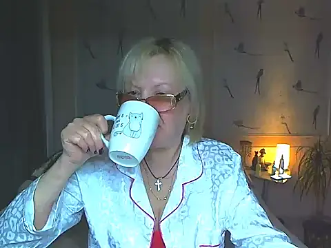 Anessa7321 online show from April 24, 2026, 5:15 pm