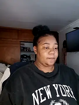 Snapshot of Daddyss_girl1 chatting on April 1, 2026, 5:19 am Daddyss girl1 online show from April 1, 2026, 5:19 am