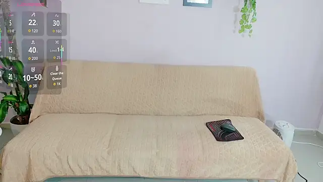 Snapshot of Zara_Fire chatting on June 24, 2026, 9:14 pm Zara Fire online show from June 24, 2026, 9:14 pm