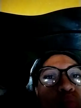 LatinSquirtBaby online show from May 21, 2026, 7:43 pm