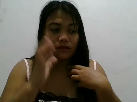 exotic032 online show from April 23, 2026, 9:17 pm