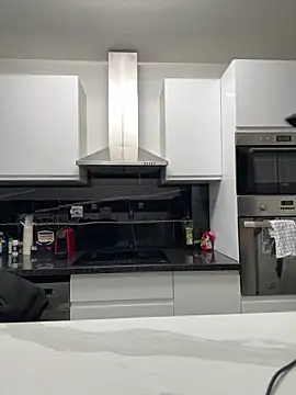 Ryan06617 online show from April 15, 2026, 9:37 pm