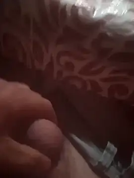 Snapshot of loro121 chatting on March 31, 2026, 4:57 am loro121 online show from March 31, 2026, 4:57 am