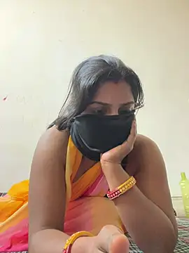 Snapshot of Surbhibaby chatting on March 25, 2026, 5:19 pm Surbhibaby online show from March 25, 2026, 5:19 pm