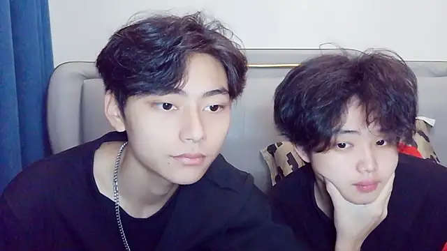Snapshot of XX-XIUXIU chatting on March 20, 2026, 1:05 pm XX-XIUXIU online show from March 20, 2026, 1:05 pm