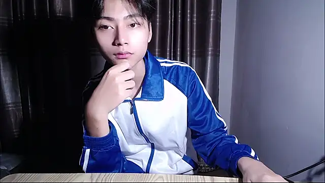 XX-XIUXIU online show from June 21, 2026, 4:20 pm