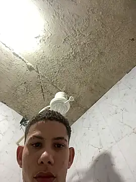 sgxtremm online show from March 17, 2026, 6:06 am