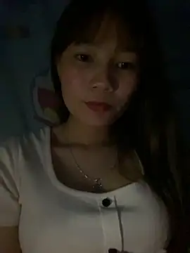Snapshot of -Eidieea- chatting on March 20, 2026, 2:33 pm -Eidieea- online show from March 20, 2026, 2:33 pm