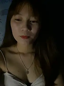Snapshot of -Eidieea- chatting on March 29, 2026, 2:39 pm -Eidieea- online show from March 29, 2026, 2:39 pm