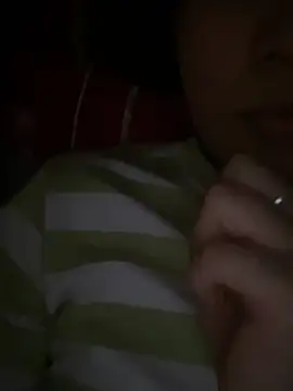 Snapshot of -Eidieea- chatting on April 5, 2026, 5:10 pm -Eidieea- online show from April 5, 2026, 5:10 pm