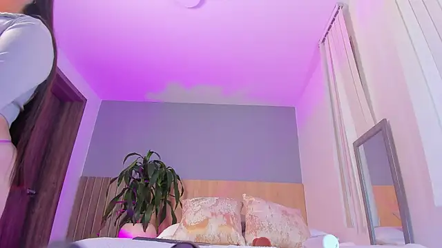 goddess curvyy online show from May 8, 2026, 11:37 am
