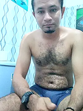 Snapshot of MiredCarabao chatting on April 15, 2026, 1:40 pm MiredCarabao online show from April 15, 2026, 1:40 pm