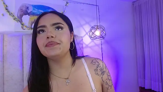 Snapshot of sweetbloomcs chatting on May 15, 2026, 8:38 pm sweetbloomcs online show from May 15, 2026, 8:38 pm