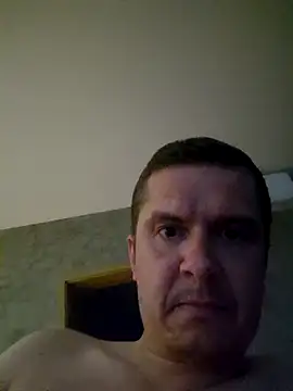 Snapshot of nezinau34 chatting on July 20, 2026, 6:54 pm nezinau34 online show from July 20, 2026, 6:54 pm