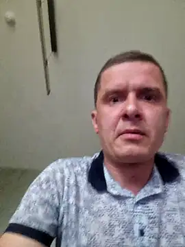 Snapshot of nezinau34 chatting on July 22, 2026, 3:04 pm nezinau34 online show from July 22, 2026, 3:04 pm