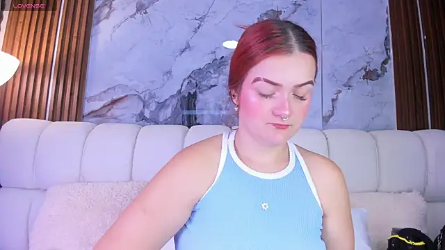 melanieklaus2 online show from July 23, 2026, 1:42 pm