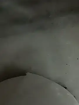 adjanegy54 online show from April 26, 2026, 9:29 am