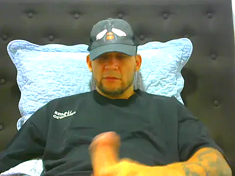 Snapshot of altenori chatting on May 15, 2026, 1:12 am altenori online show from May 15, 2026, 1:12 am