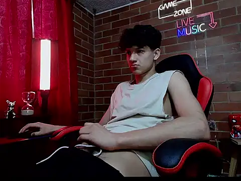 Snapshot of Kurtt__ chatting on March 24, 2026, 8:47 pm Kurtt online show from March 24, 2026, 8:47 pm