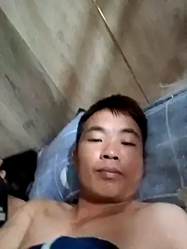 boy-pho- online show from May 14, 2026, 1:45 am