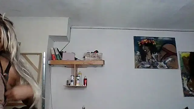 Anna-Cash online show from June 13, 2026, 3:26 am