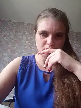 Snapshot of -MilfAnn- chatting on May 10, 2026, 10:09 am -MilfAnn- online show from May 10, 2026, 10:09 am