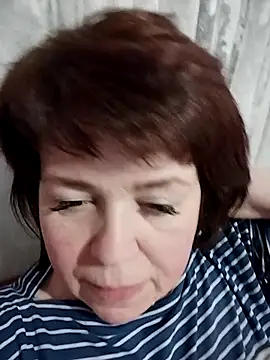 ViktoriaToytor55 online show from April 15, 2026, 7:21 pm