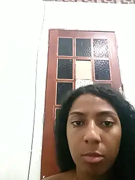 SereiaMulata online show from April 16, 2026, 11:07 pm