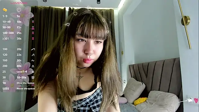 Snapshot of gigi_meii chatting on April 13, 2026, 2:55 pm gigi meii online show from April 13, 2026, 2:55 pm