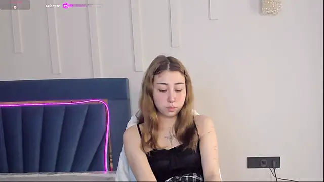 Snapshot of gigi_meii chatting on May 8, 2026, 2:22 pm gigi meii online show from May 8, 2026, 2:22 pm
