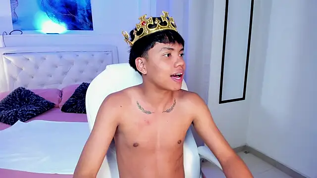 Snapshot of thiagosterling chatting on May 13, 2026, 12:41 am thiagosterling online show from May 13, 2026, 12:41 am