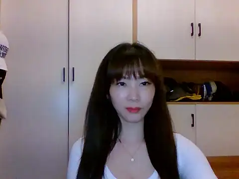 coco-LL online show from March 19, 2026, 2:54 pm