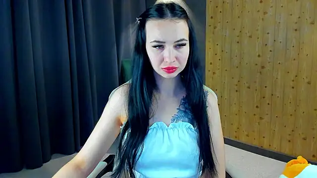 maymalina online show from April 11, 2026, 3:44 am