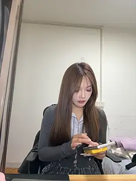 leilei998 online show from March 20, 2026, 9:36 am