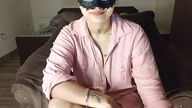 Punjabi baddie  online show from July 28, 2026, 8:52 pm