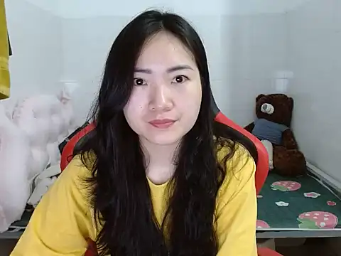 Snapshot of Olivia_cute68 chatting on April 6, 2026, 3:15 am Olivia cute68 online show from April 6, 2026, 3:15 am