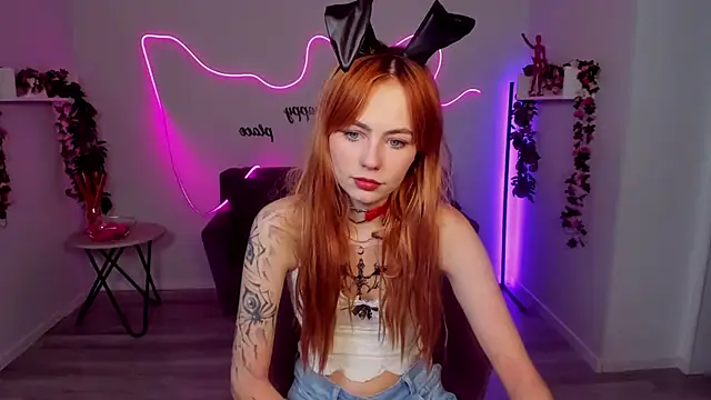 MiaSensitive online show from April 11, 2026, 6:45 pm
