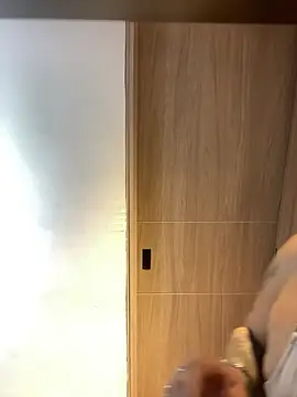 Snapshot of ami_santos chatting on March 25, 2026, 2:45 pm ami santos online show from March 25, 2026, 2:45 pm