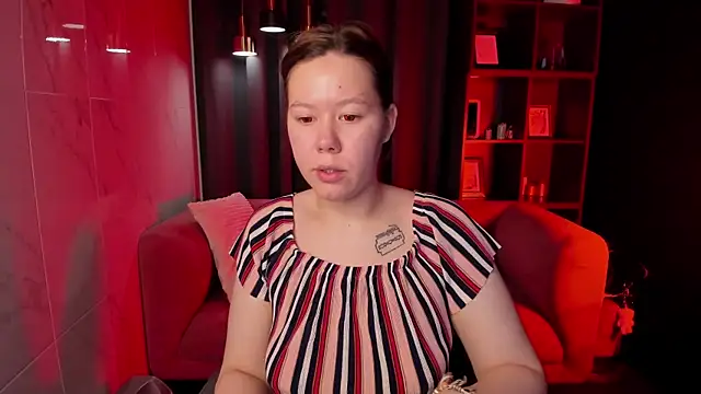 Vanessa ama online show from March 28, 2026, 1:54 pm