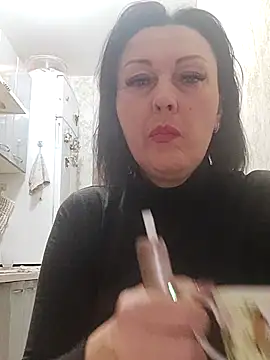 HelgaDennis online show from March 20, 2026, 8:46 pm